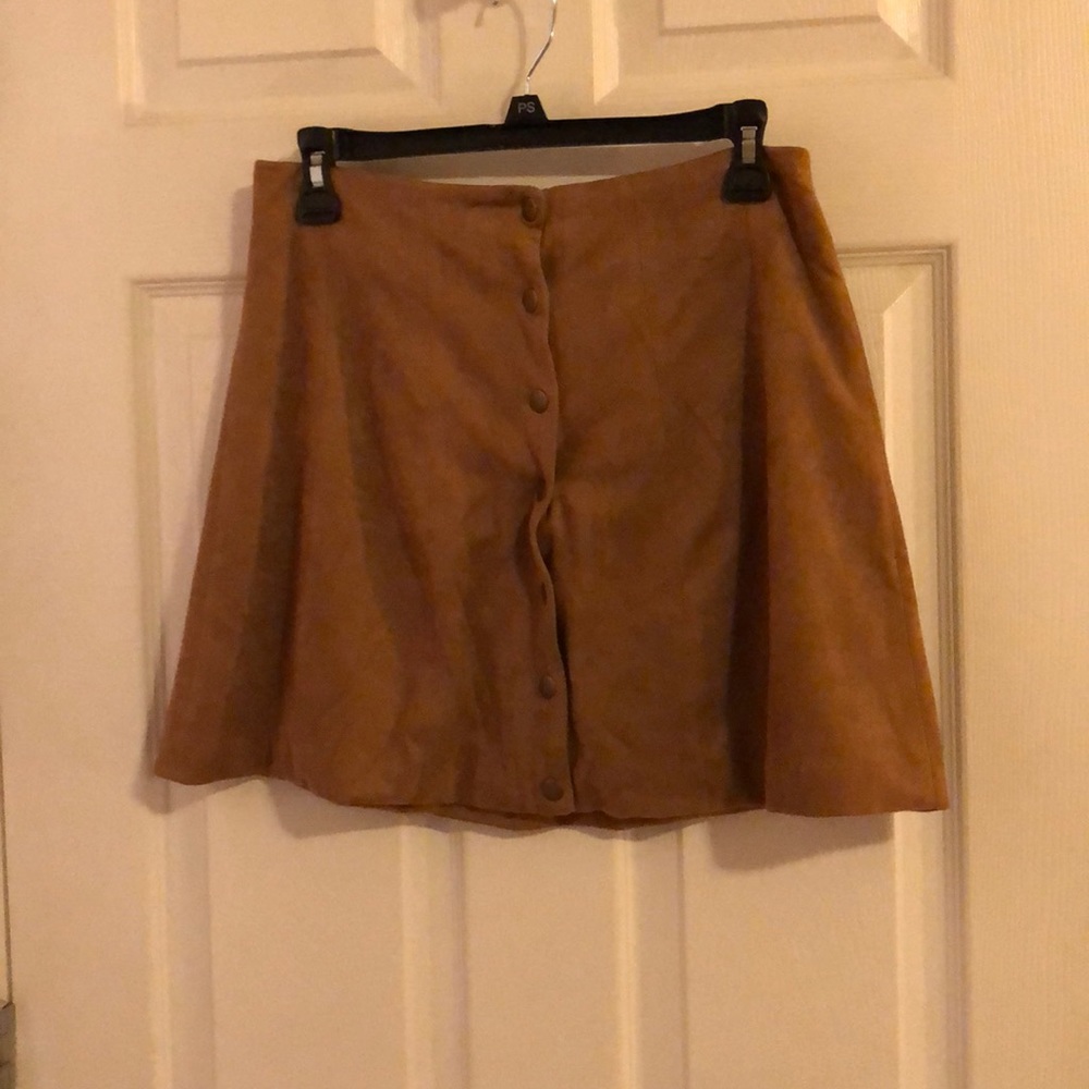 Brown mini skirt